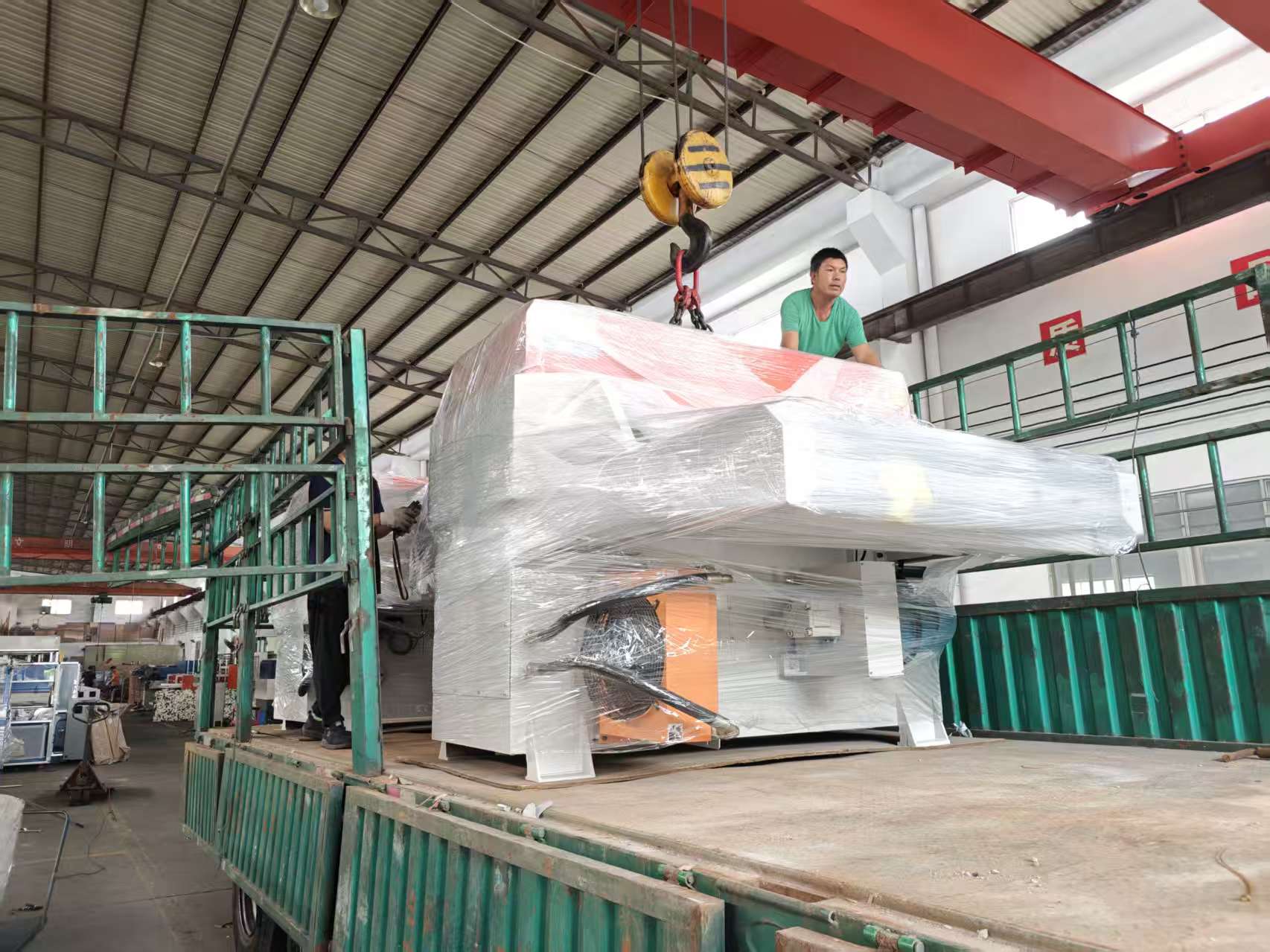 1762220838789452.jpg 微信图片_20251104093439_153_131.jpg